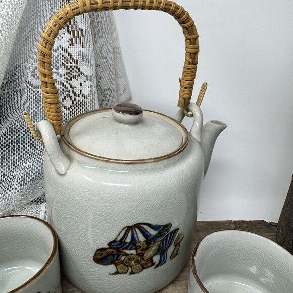 Vintage Ceramic Teapot Set With 6 Matching Cups Mushroom Design Wicker Handle - Picture 4 of 10